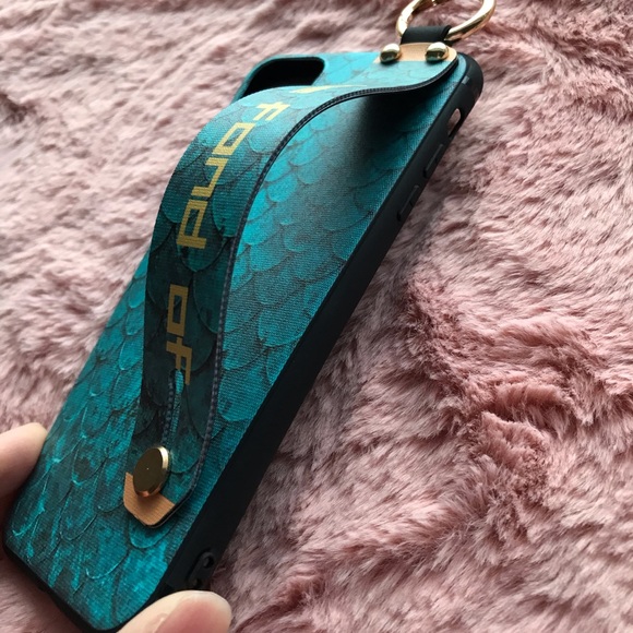 LAST ONE- For iPhone 11 PRO phone case kickstand strap keychain ring - Picture 14 of 14